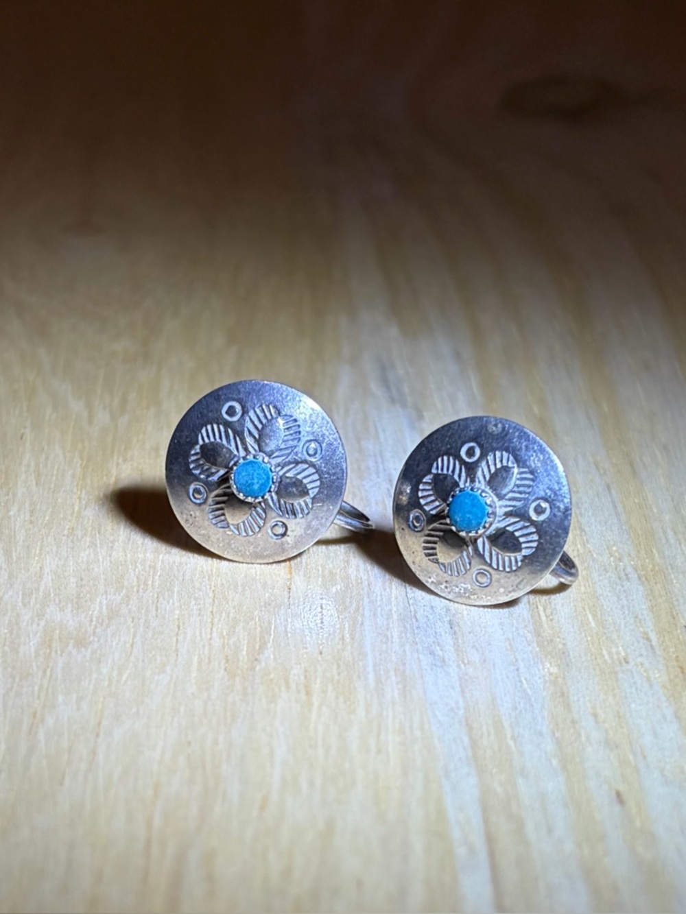Vintage Sterling & Turquoise Accent Screw-Back Earrings - Silver